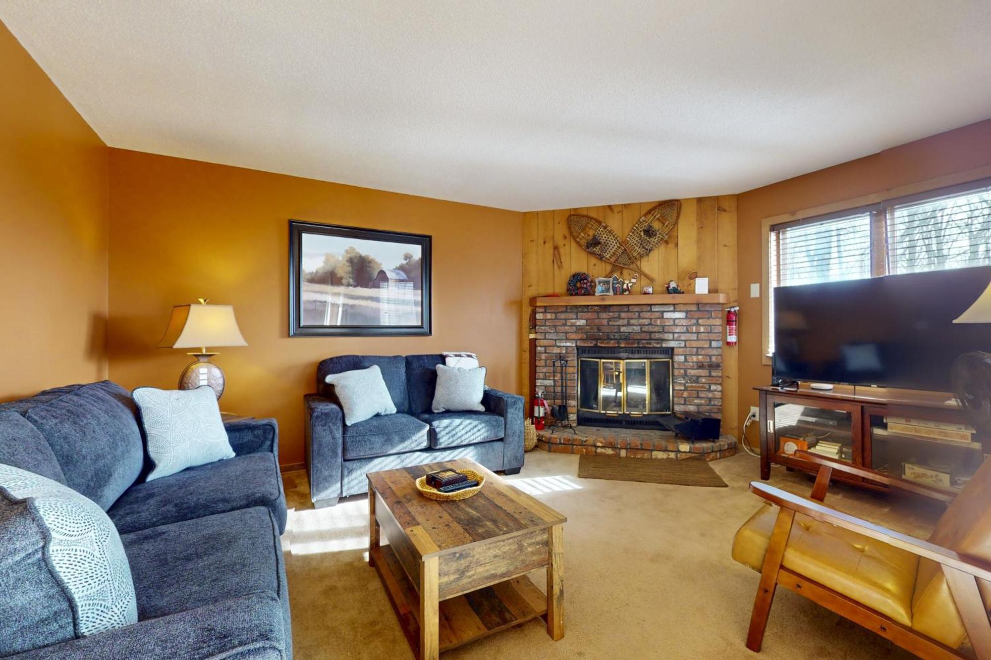 Kettle Brook I4 Apartment Ludlow Exterior photo