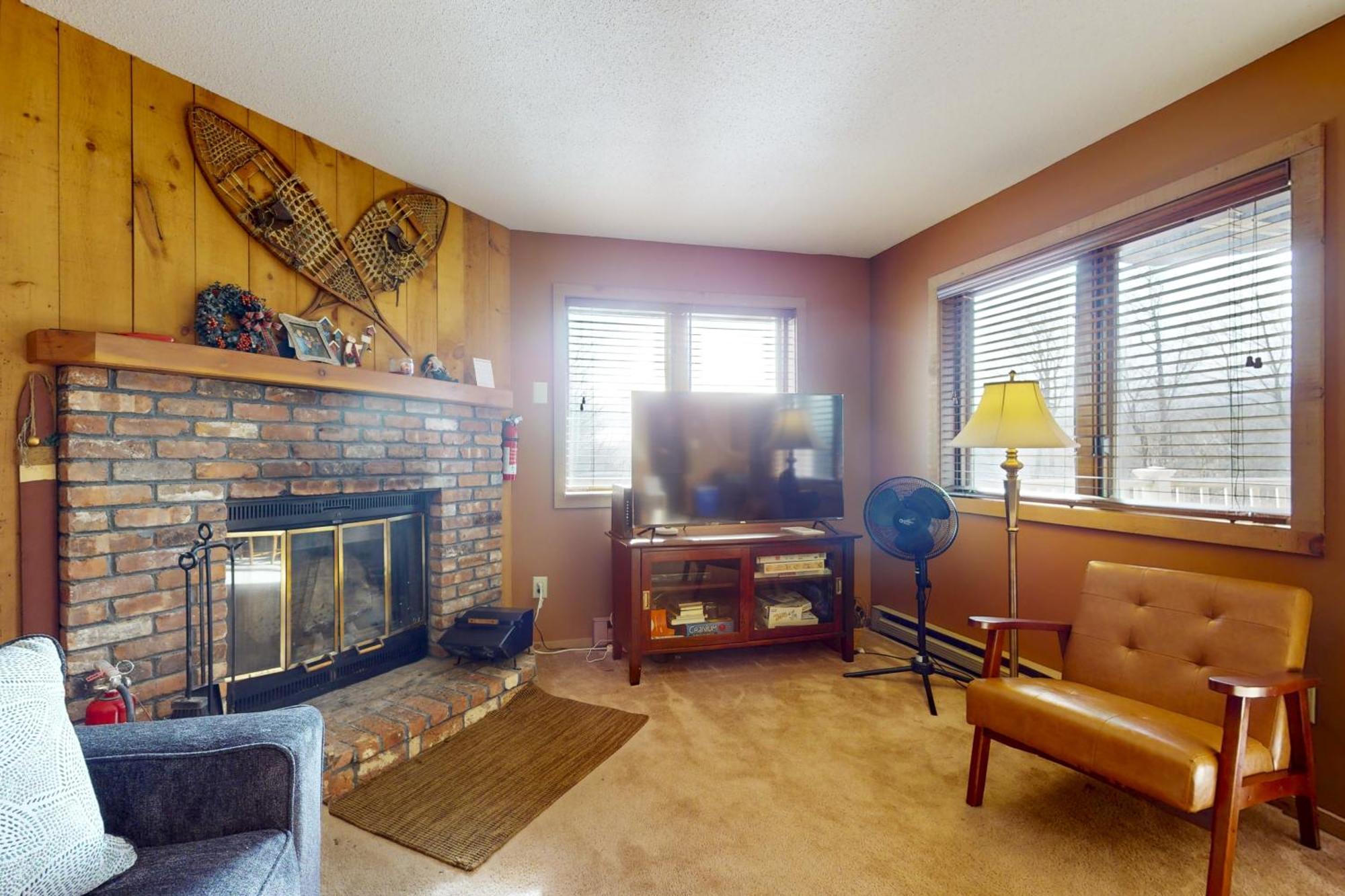 Kettle Brook I4 Apartment Ludlow Exterior photo